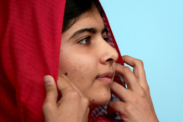 Μαλάλα: Τα βιβλία είναι «όπλα» κατά της τρομοκρατίας