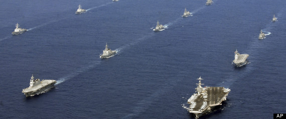 Το Πολεμικό Ναυτικό των ΗΠΑ απειλεί τα θηλαστικά