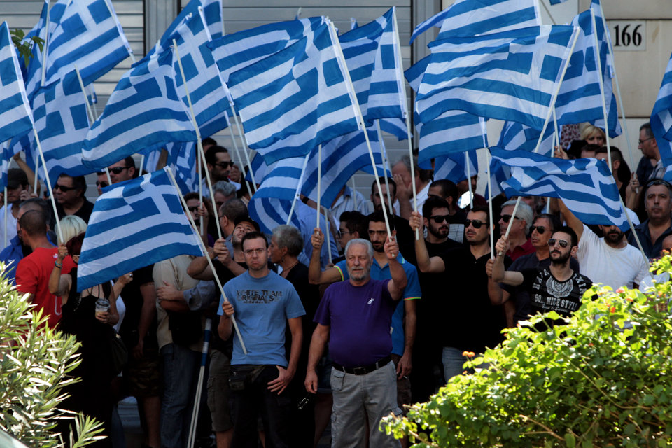 «Τρώγαμε τις εισφορές των μελών στις ταβέρνες» δηλώνει πρώην χρυσαυγίτης