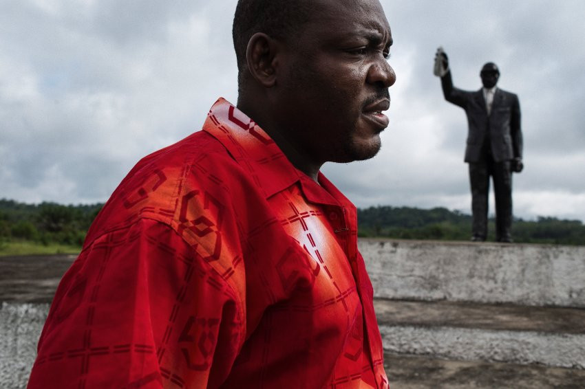 Λιβερία: O πολέμαρχος – κανίβαλος που έγινε ιερέας