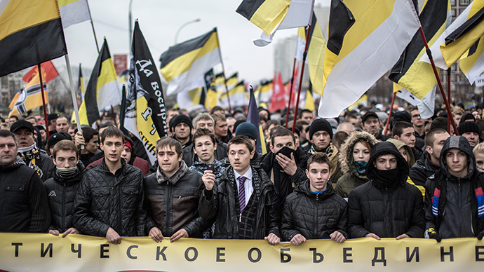 Εθνικιστές κατά μεταναστών στους δρόμους της Μόσχας