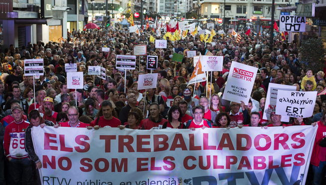 Ισπανία: Μαζικές διαδηλώσεις για το κλείσιμο του τοπικού σταθμού RTVV