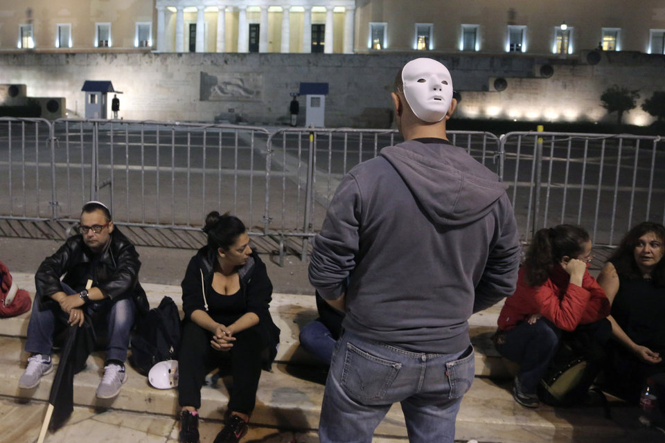 Αναστέλλουν την απεργία οι διοικητικοί του ΕΜΠ