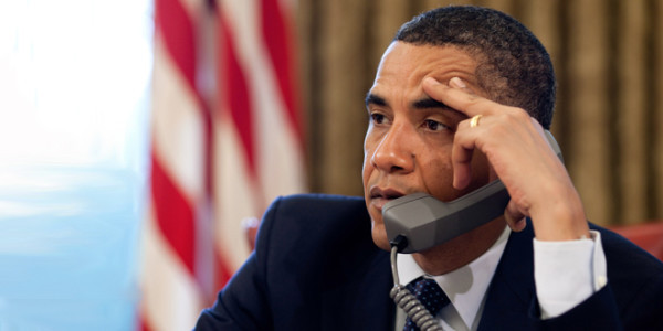 Δεν χρησιμοποιεί iPhone ο Ομπάμα για να μην πέσει θύμα υποκλοπής