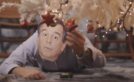 Ο Μ. Λιάπης σε χριστουγεννιάτικη διαφήμιση (βίντεο)