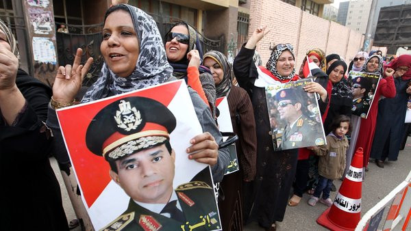 Αιγυπτιακό υπ. Εσωτερικών: Συντριπτικό «ναι» στο νέο Σύνταγμα