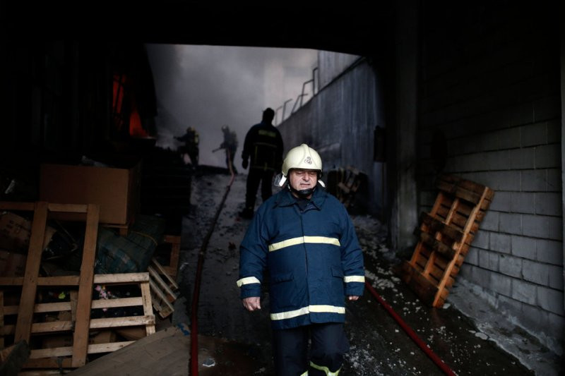 Εύβοια: Νεκρός από πυρκαγιά σε κτήριο του ΟΤΕ