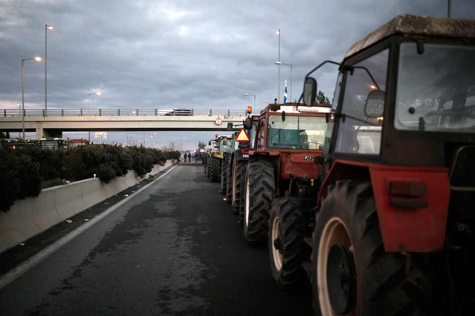Κλιμακώνουν τις κινητοποιήσεις οι αγρότες μετά τη συνάντηση με Στουρνάρα