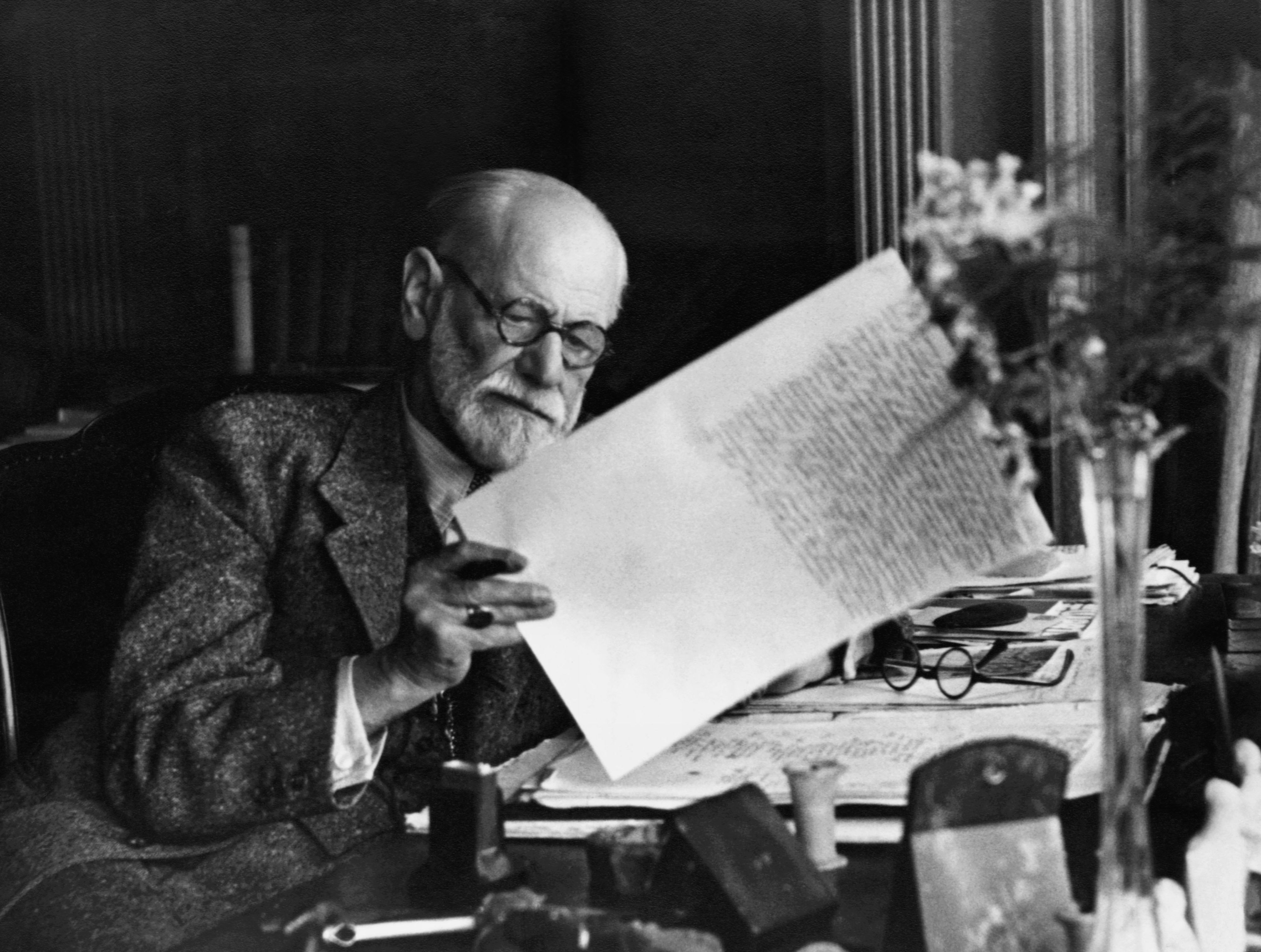 Sigmund Freud: Η σχέση μας με το θάνατο