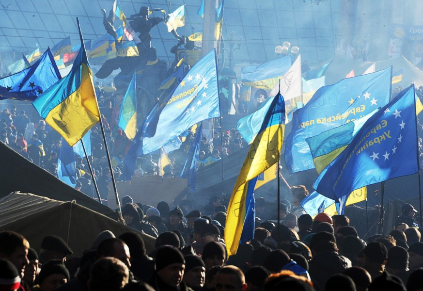 Ουκρανία: Aπό την Νονά, στον Βενιζέλο. Του Σ. Κούλογλου