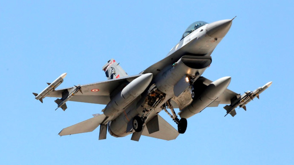 Οι τουρκικός στρατός κατέρριψε συριακό αεροσκάφος
