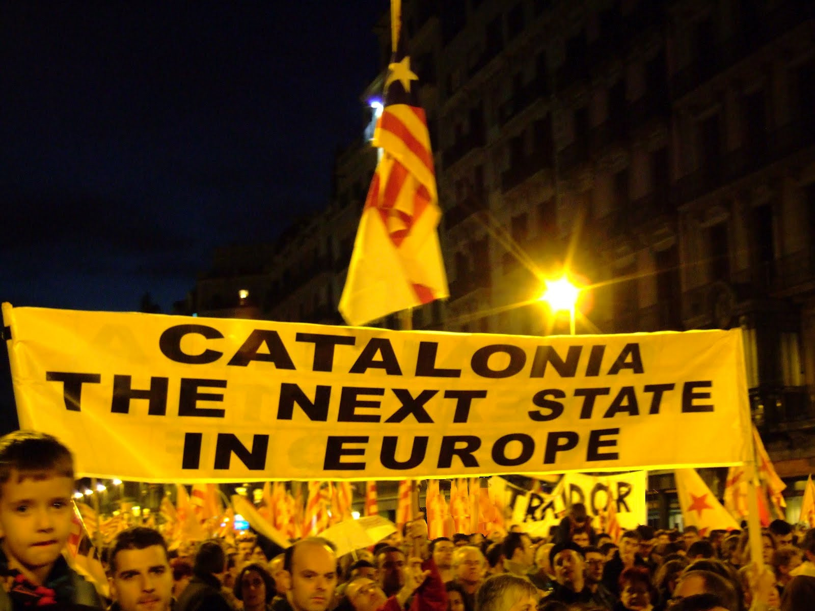 Συνταγματικό «φρένο» στο δημοψήφισμα για την ανεξαρτησία της Καταλονίας