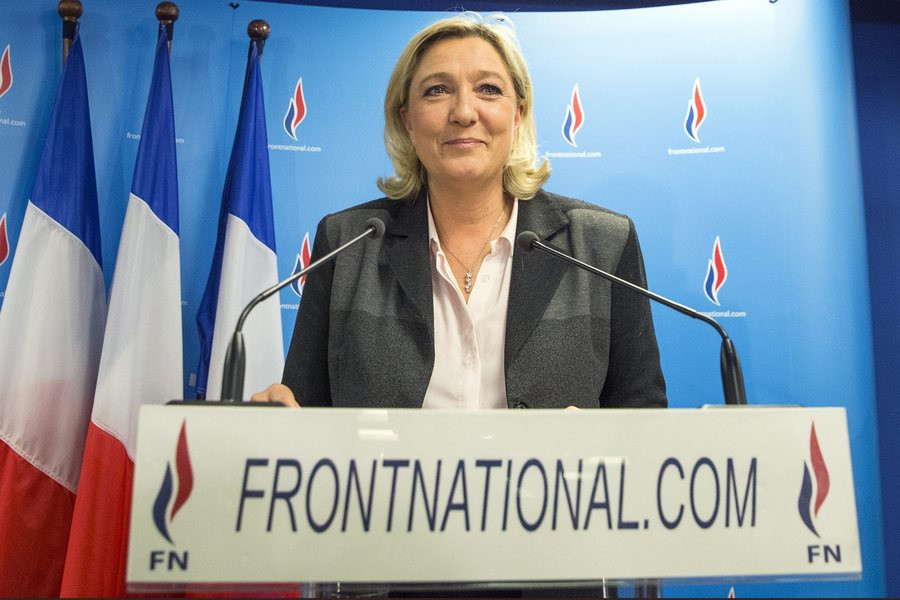 Γαλλία: Απώλειες για Ολάντ, πανηγυρίζει η Λε Πεν