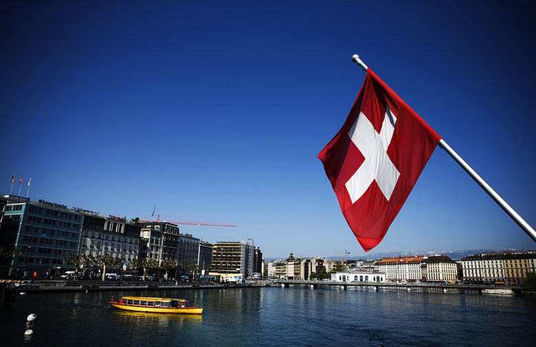 Ελβετία: Δημοψήφισμα για κατώτατο μισθό 3.230 ευρώ
