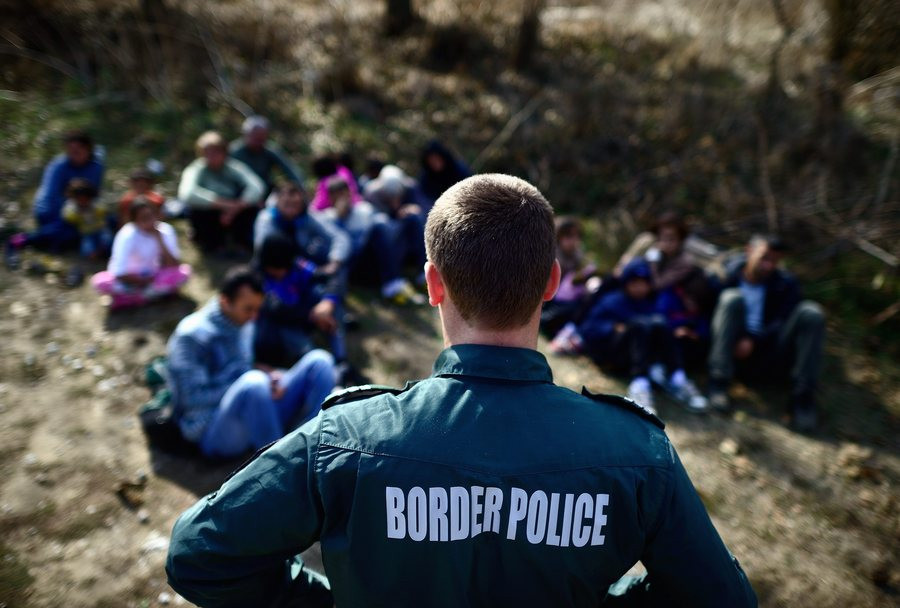 Νέους κανονισμούς για τη διάσωση μεταναστών ενέκρινε το ευρωκοινοβούλιο