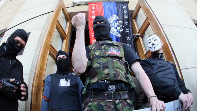 Ουκρανία: Φιλορώσοι κατέλαβαν τον τηλεοπτικό σταθμό – Ελεύθερος ένας παρατηρητής του ΟΑΣΕ