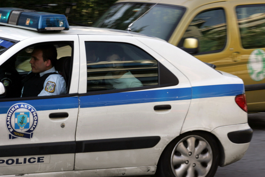 Συνελήφθη παιδίατρος για παιδική πορνογραφία