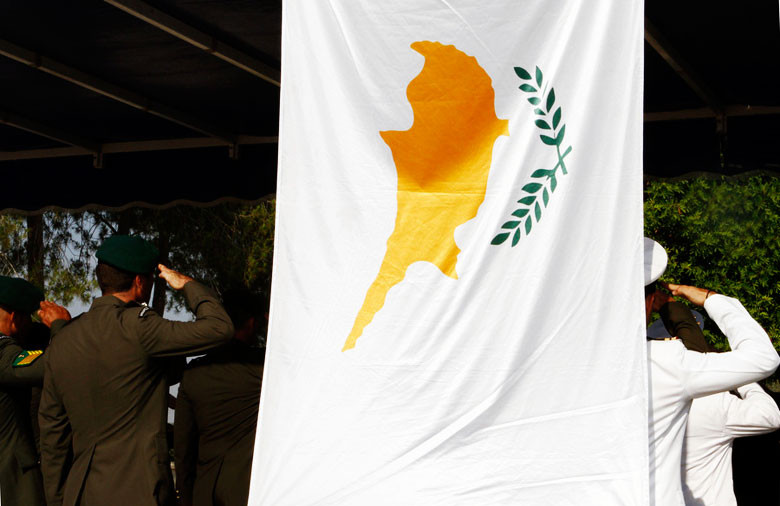 «Εθνική Ντροπή»: Οι απουσίες από τις εκδηλώσεις για την Κύπρο που εξόργισαν τον Τέρενς Κουίκ