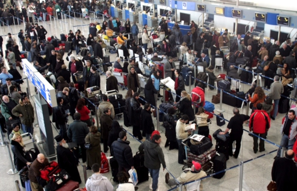 Αεροδρόμιο Ηρακλείου: «Η πύλη της κόλασης»