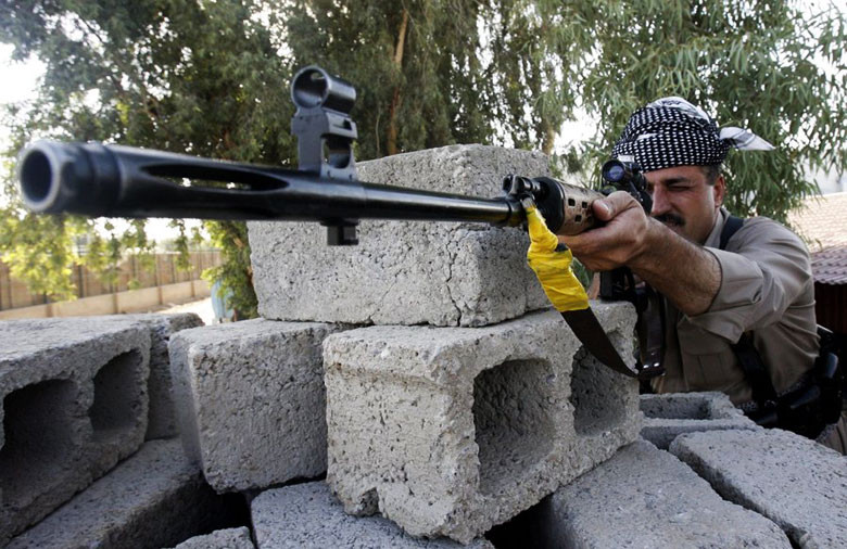 Η Ευρώπη εξετάζει χορήγηση όπλων στους Κούρδους – Η Γαλλία έκανε την αρχή