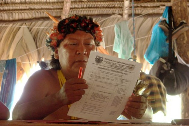 Ανθρακωρύχοι απειλούν τον «Δαλάι Λάμα» του Αμαζονίου