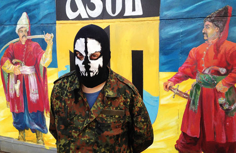 Έλληνες νεοναζί πολεμούν στο πλευρό Ουκρανών παραστρατιωτικών