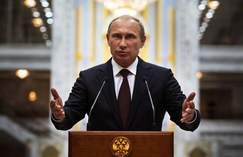 Ο Πούτιν καλεί το Κίεβο να ξεκινήσει άμεσα συνομιλίες για το «καθεστώς» στην Ανατολική Ουκρανία