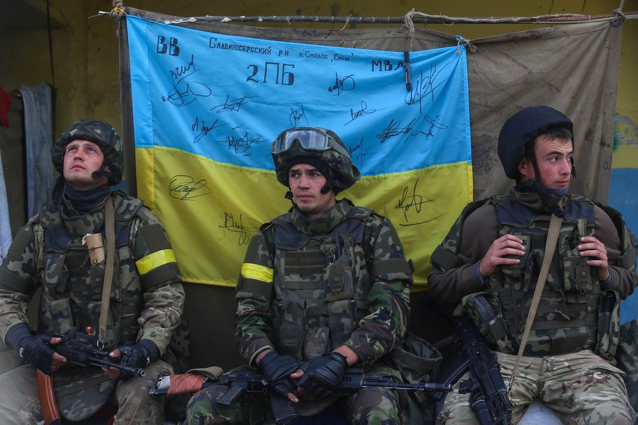 Εύθραυστη η εκεχειρία στην Ουκρανία