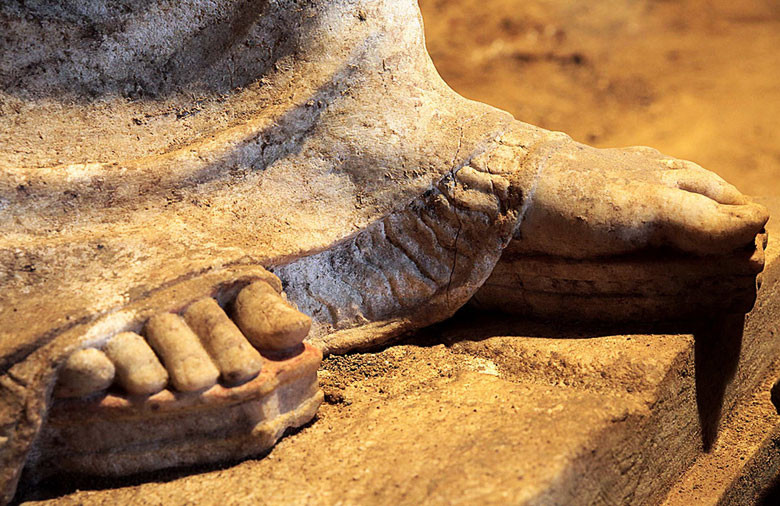 Ανασκαφές στον τάφο της Αμφίπολης: «Σε ένα μήνα θα έχουμε τελειώσει»