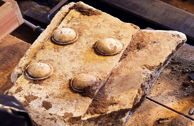 Νέα ευρήματα στην Αμφίπολη: «Είναι μακεδονικός τάφος», λένε οι αρχαιολόγοι