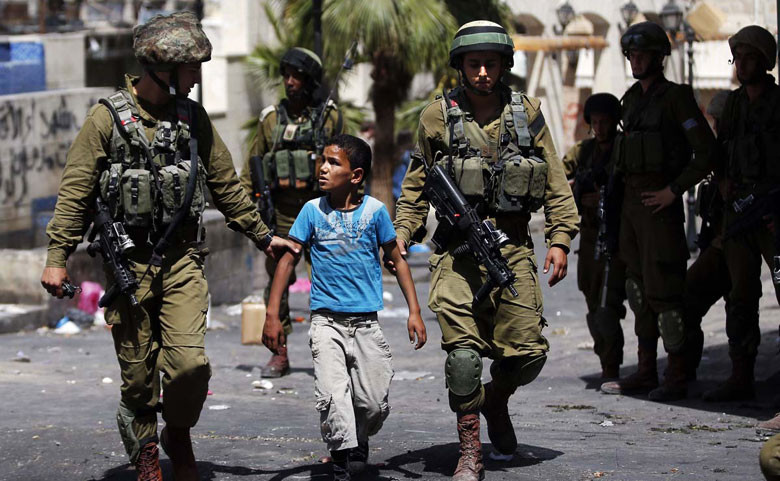 Το Ισραήλ συλλαμβάνει και βασανίζει παιδιά στη Δυτική Όχθη