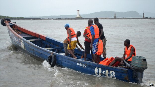 Νεκροί και δεκάδες αγνοούμενοι από ναυάγιο στη Γουινέα