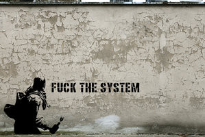 Όλοι εναντίον του συστήματος