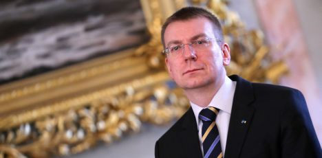 Περήφανος και γκέι στο Twitter ο Λετονός υπουργός Εξωτερικών