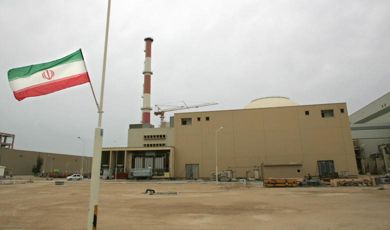 Συμφωνία Ρωσίας-Ιράν για οκτώ νέους πυρηνικούς σταθμούς