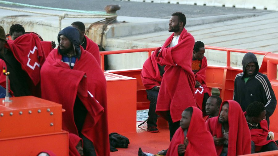 Διασώθηκαν 200 μετανάστες ανοικτά της Λιβύης