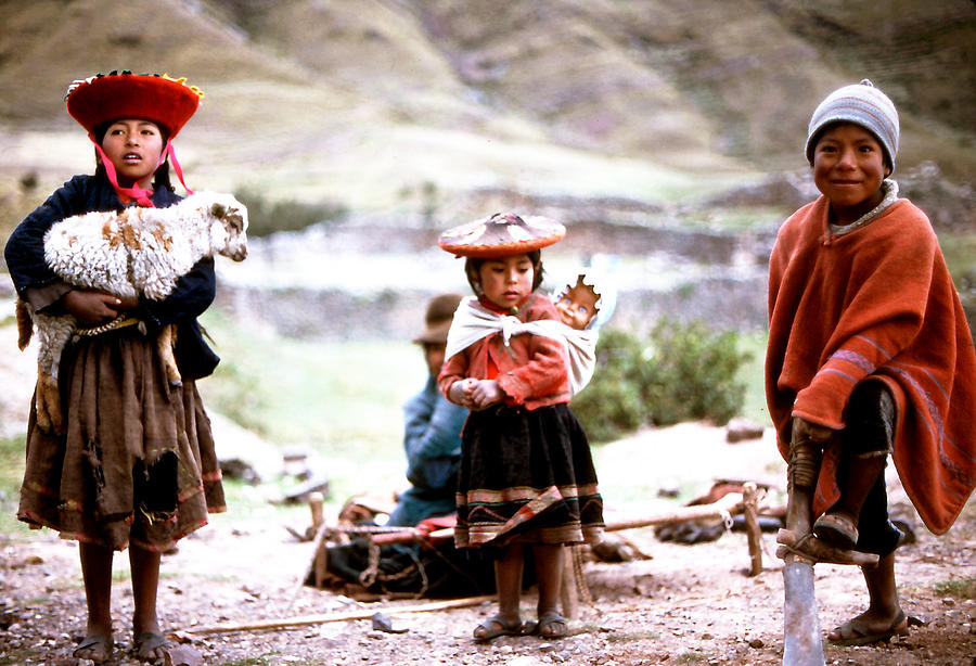 Σύγχρονοι δούλοι περισσότερα από 100 χιλιάδες παιδιά στο Περού