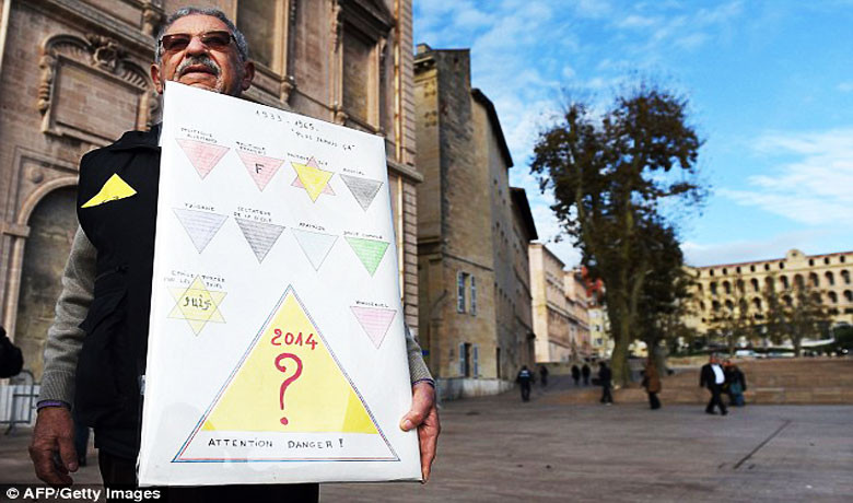 Με ένα κίτρινο τρίγωνο η Μασσαλία επισημαίνει τους άστεγους