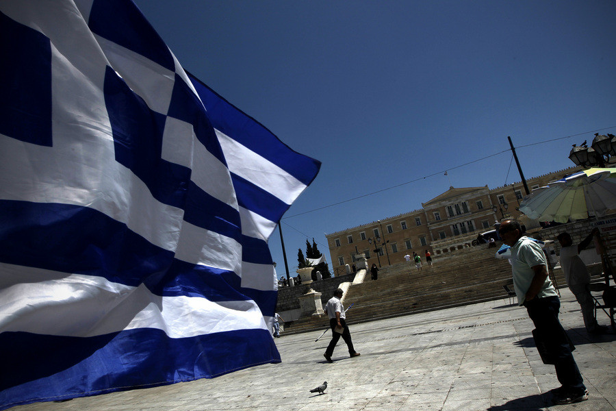 Ξένος Τύπος: Όλα τα βλέμματα στην Αθήνα