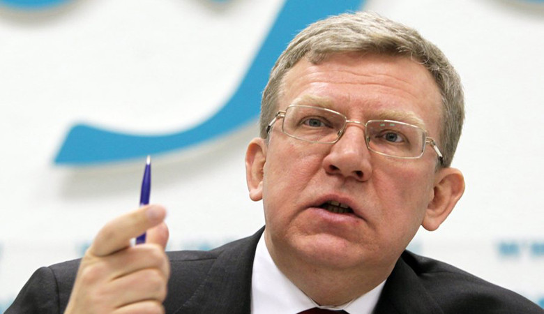 Πρώην υπουργός Οικονομικών: Στα «σκουπίδια» θα υποβαθμιστεί η Ρωσία