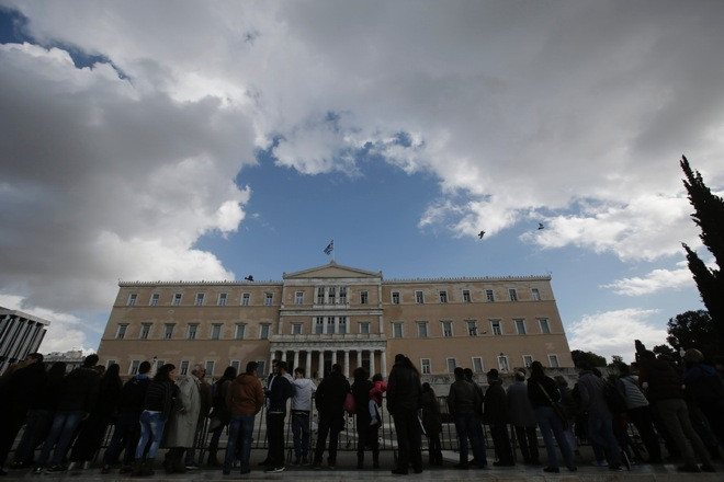 Σκληρή κόντρα ΣΥΡΙΖΑ – ΝΔ για το Grexit