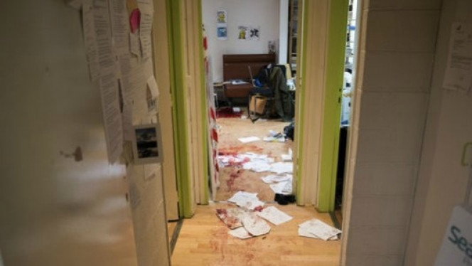 Η πρώτη φωτογραφία από τα γραφεία της Charlie Hebdo μετά την επίθεση