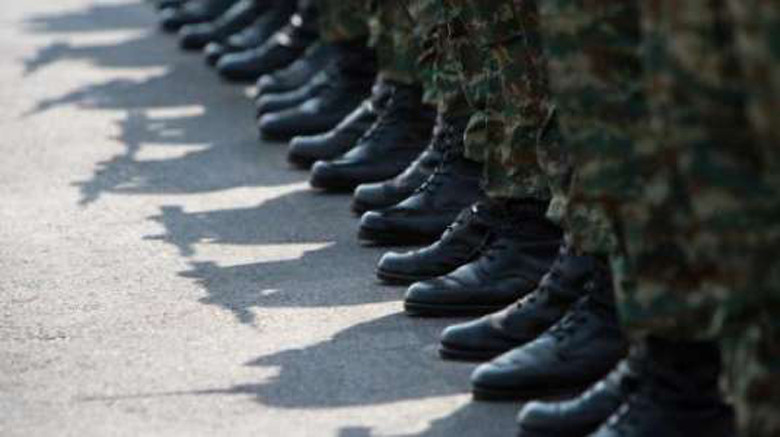 Καταγγελίες για «άγριο χώσιμο» των στρατιωτών στο Λιτόχωρο