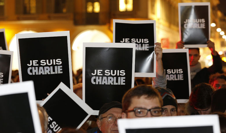 Γαλλία: Εκατοντάδες χιλιάδες διαδηλωτές φώναξαν «Je suis Charlie»