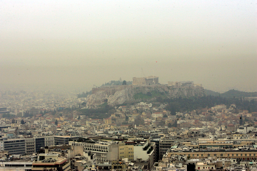 Ομίχλη αφρικανικής σκόνης στην Αθήνα