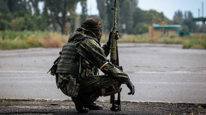 Δεν αποκλείει στρατιωτική παρέμβαση για την Ουκρανία το ΝΑΤΟ