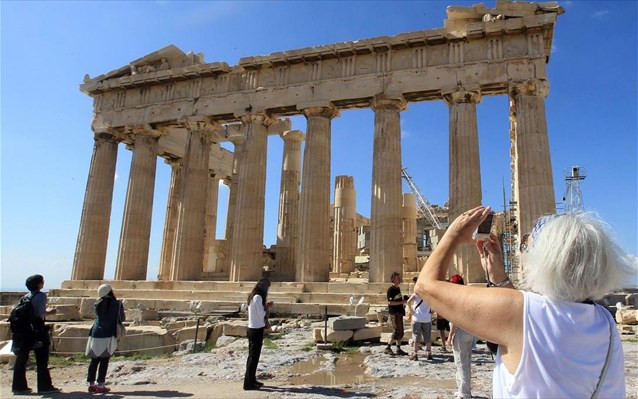 Financial Times: Όταν η Ελλάδα δημιουργούσε κουλτούρα, οι Σκανδιναβοί ήταν με τα ρόπαλα