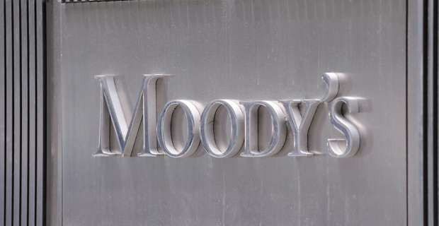 Υποβάθμιση πέντε ελληνικών τραπεζών από τον οίκο Moody’s