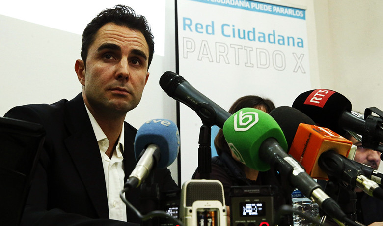 Φαλσιανί: Ο Παπανδρέου εκβιάστηκε να φέρει την τρόικα, γιατί η μητέρα του είχε 500 εκ. € στην HSBC
