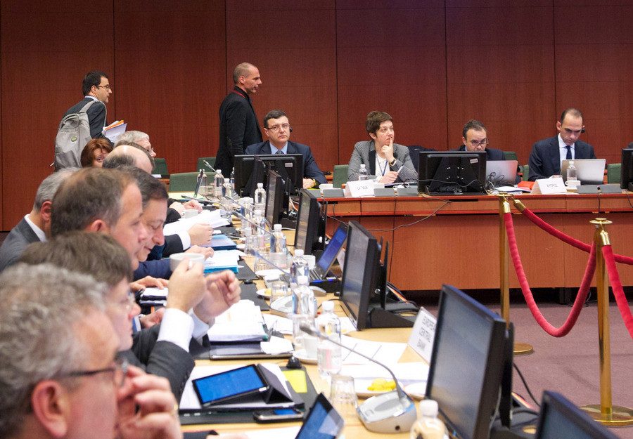 Πρόταση για τετράμηνο «μορατόριουμ» στο τραπέζι του Eurogroup